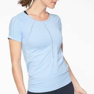 Athleta Foothill short sleeve Tee